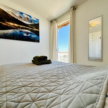Appartamento Island View *